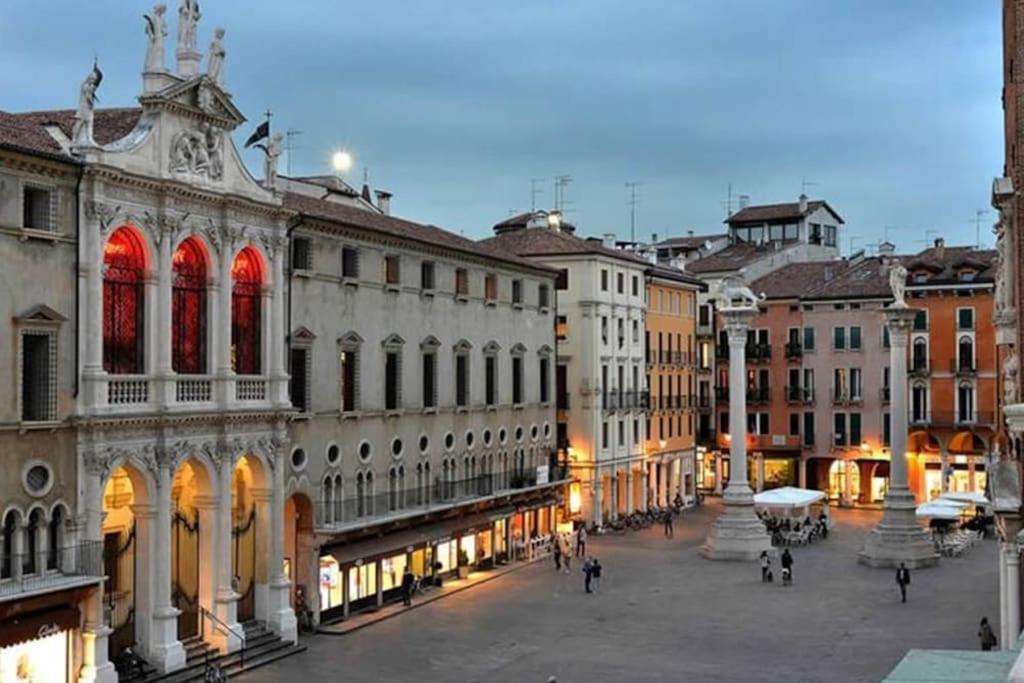 Appartamento Balcone Fiorito Fonzolo المظهر الخارجي الصورة